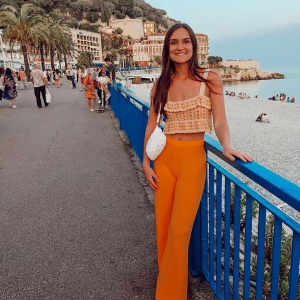 Meet your Posher, Megan